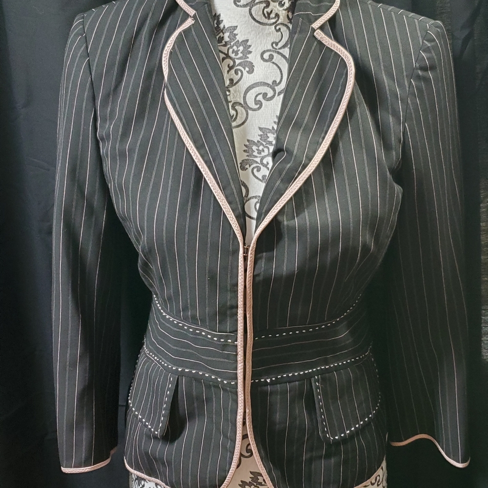 COPY - 💛10 for $25💛 The Limited Blazer